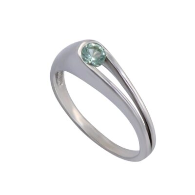 Серебряное кольцо с бериллом